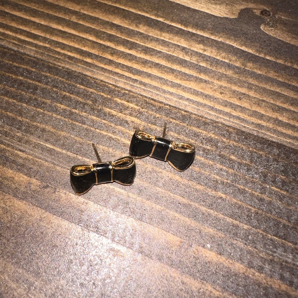 Kate spade bow earrings